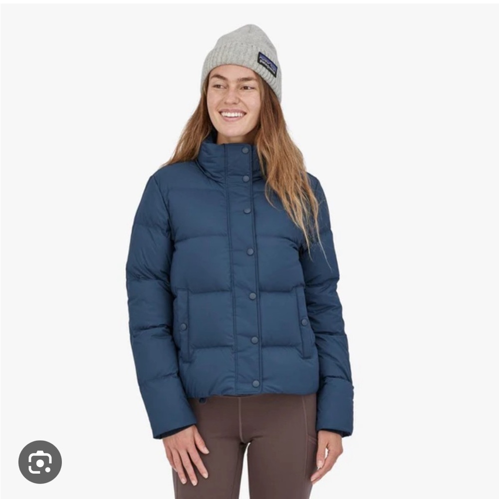 Patagonia Women's Silent Down Jacket XS